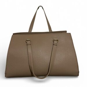 Riona Elegant Tan Leather Tote Bag - NWOT